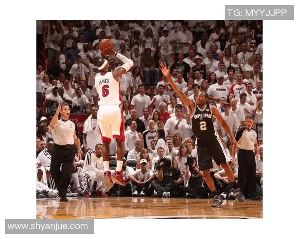 2013年NBA总决赛第七场热火对决马刺精彩回放与赛后分析